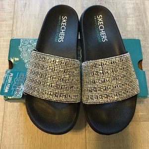 Skechers Cali Plush Foam Bling Slides